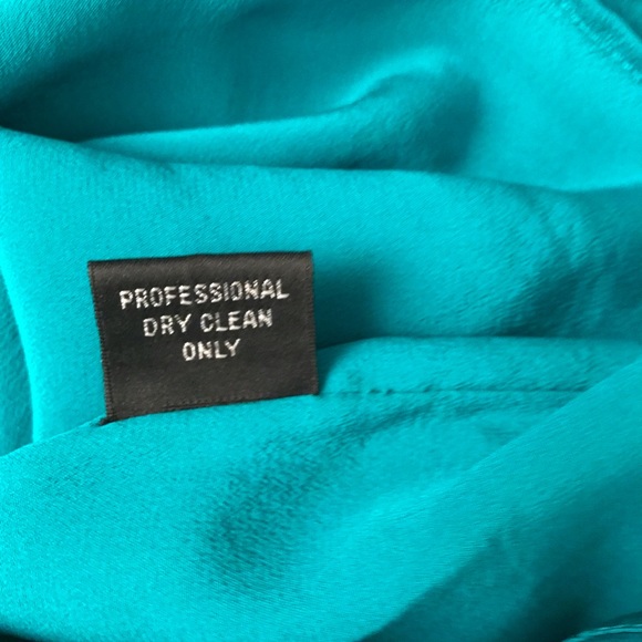 100%Silk Cocktail backless Dress - Picture 8 of 8